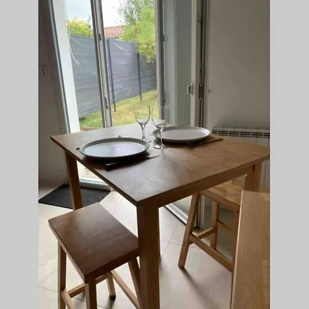 בית נופש Studio Avec Interieur Prive פורניק